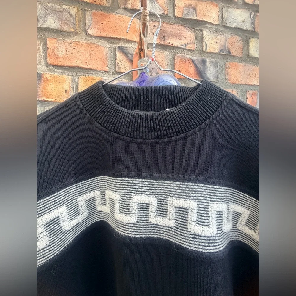 Carlo Colucci Men's Black Crewneck Sweater